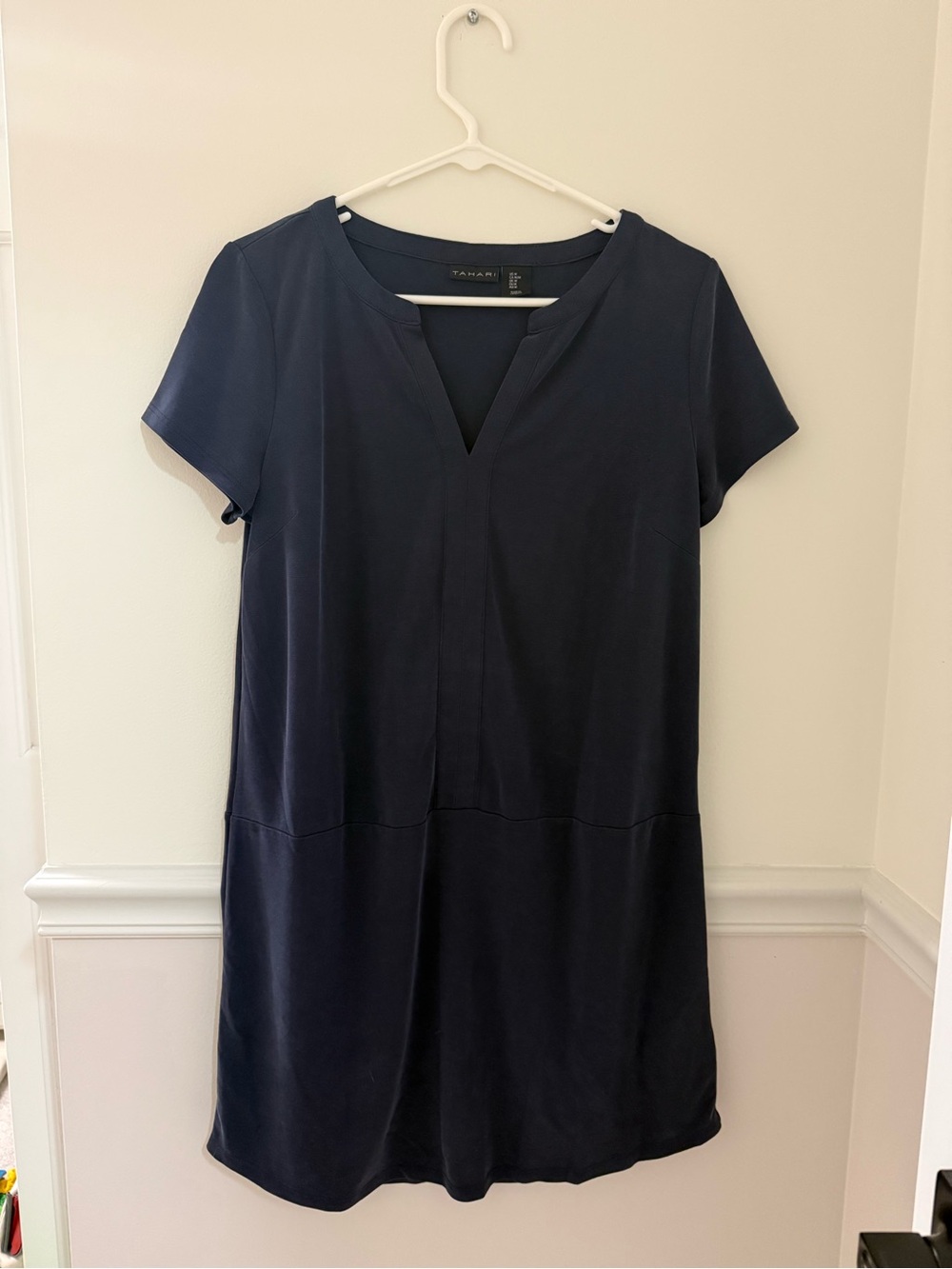 Tahari Navy V-Notch Neck Shift Top